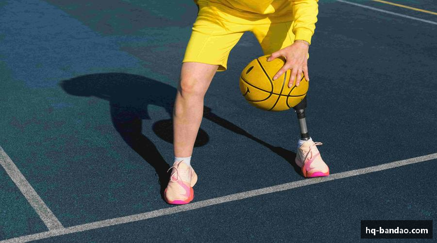 汗水诠释荣耀，坚定向前